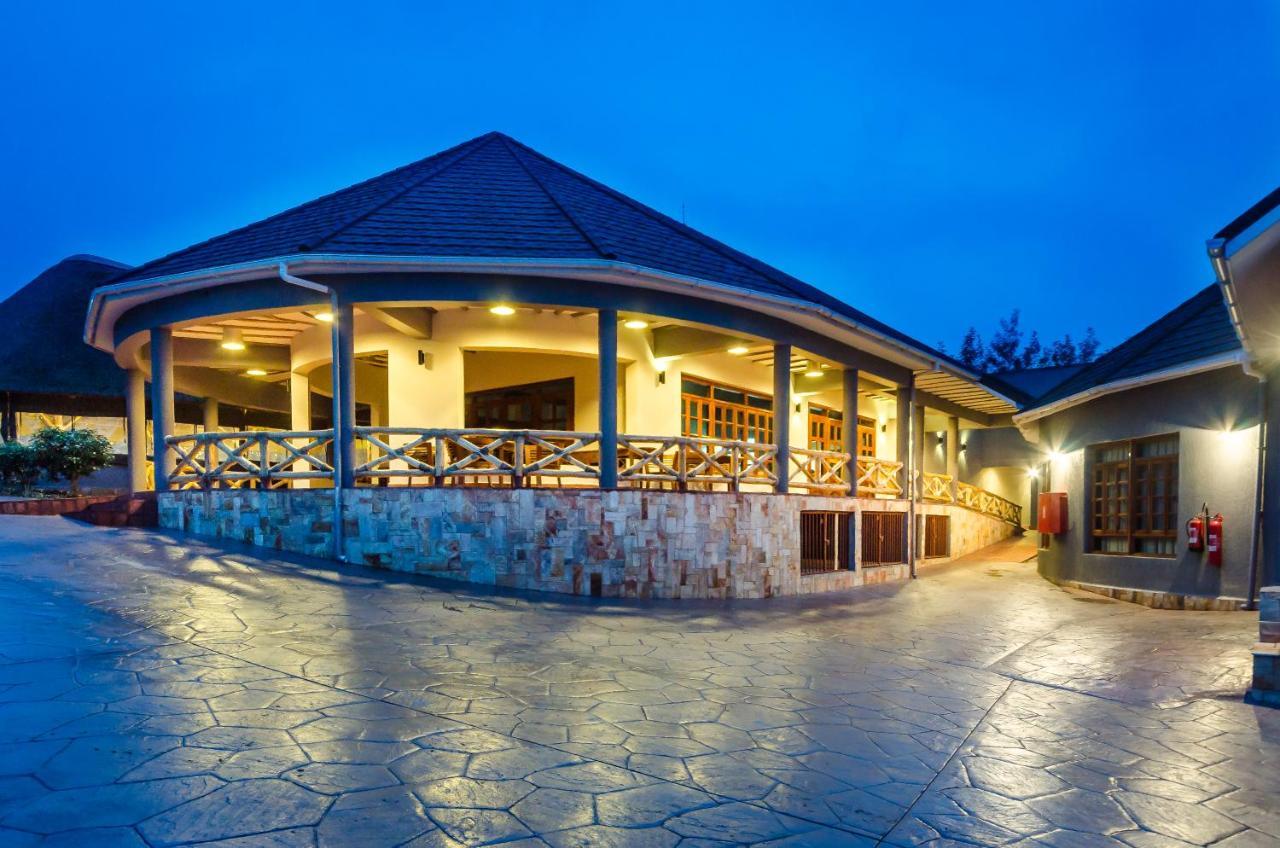 Emburara Farm Lodge Mbarara Exteriér fotografie
