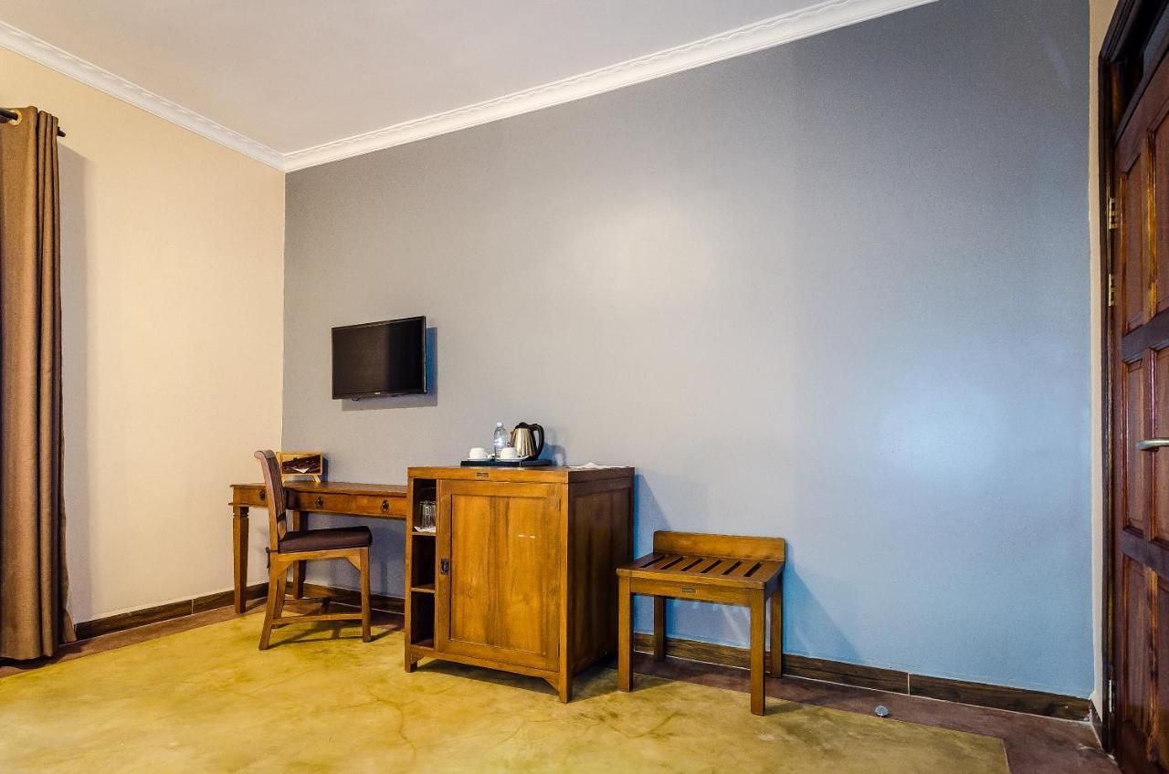 Emburara Farm Lodge Mbarara Exteriér fotografie